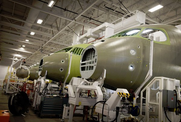 public://field/image/20151120_bombardier.jpg