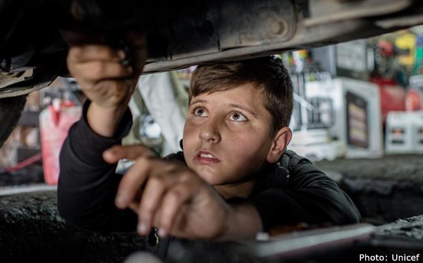 public://field/image/2023_03_15_travail_enfant.jpg