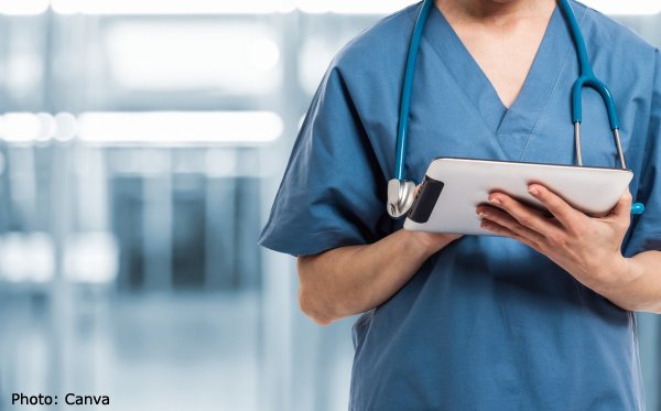 public://field/image/2023_04_14_medecin_sylvain.jpg