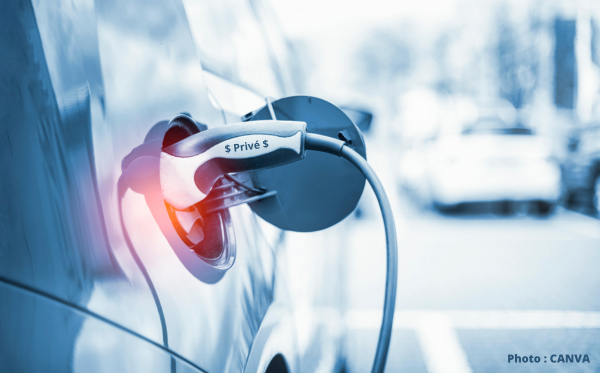public://field/image/20240501_borne_recharge_1.png