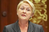 /sites/default/files/archives/images/photos_politique/PaulineMarois.jpg