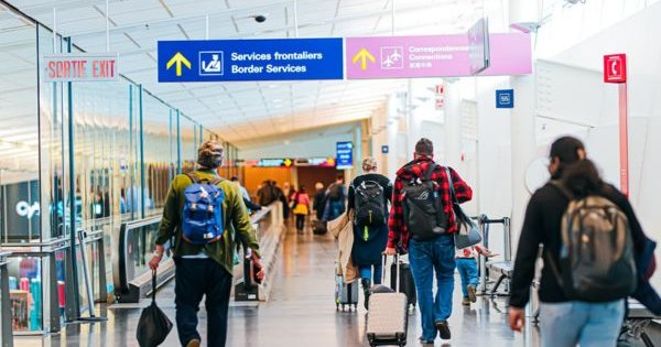 Aéroport : Projections douteuses et absence d'évaluation d’impact
